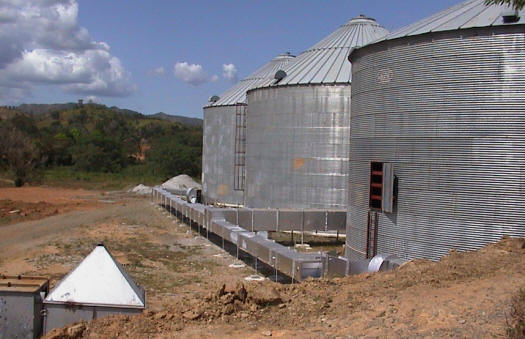 Drying silos